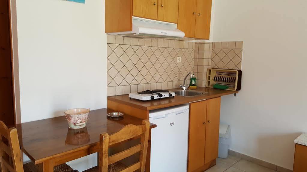 Sofia Apartments Sea View 게오르기우폴리스 외부 사진