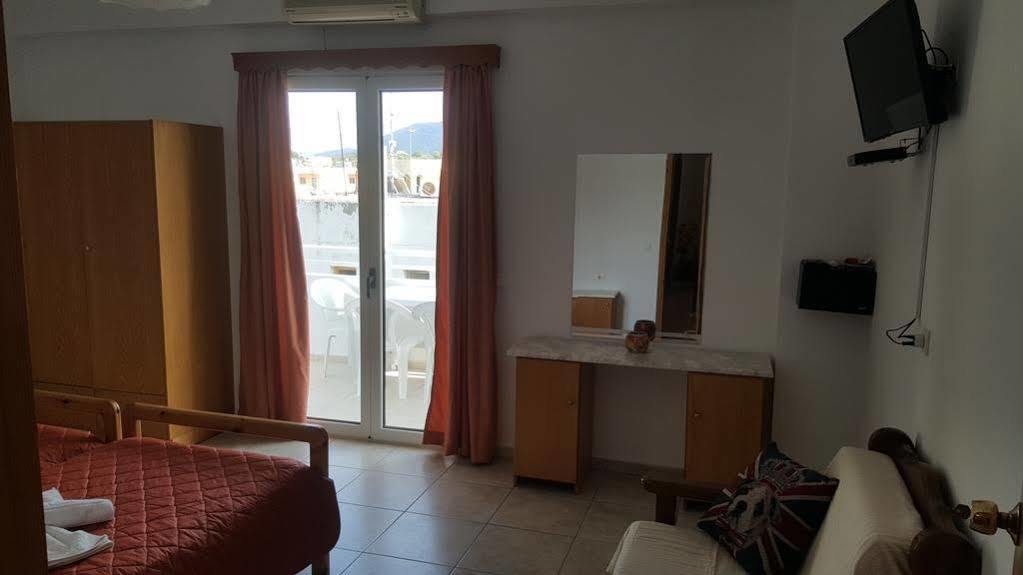 Sofia Apartments Sea View 게오르기우폴리스 외부 사진